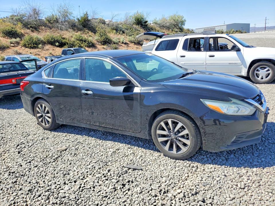 55765926 :رقم المزاد ، 1N4AL3APXHC289218 vin ، 2017 Nissan Altima مزاد بيع