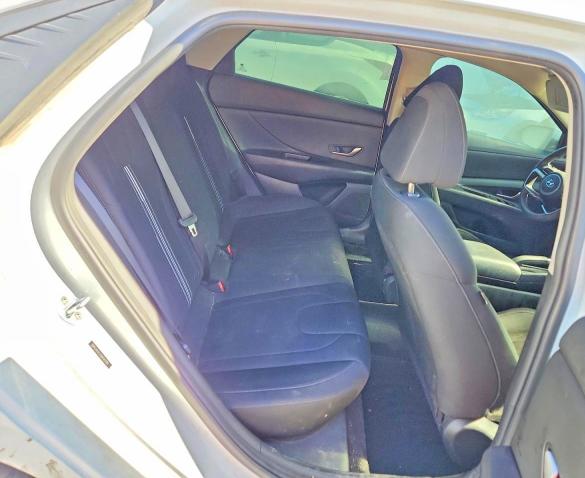 57474466 :رقم المزاد ، 5NPLM4AGXMH032001 vin ، 2021 Hyundai Elantra مزاد بيع