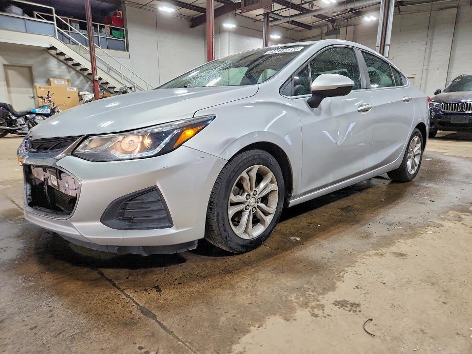 54418886 :رقم المزاد ، 1G1BE5SM8K7141912 vin ، 2019 Chevrolet Cruze مزاد بيع