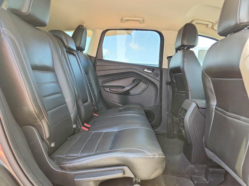 51520796 :رقم المزاد ، 1FMCU0J94GUA55628 vin ، 2016 Ford Escape مزاد بيع