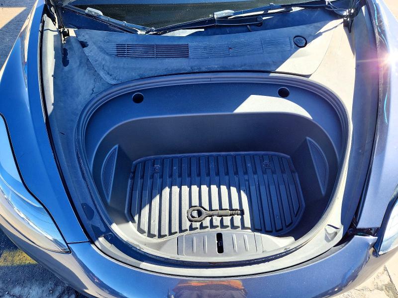 Продажа на аукционе авто 2023 Tesla Model 3, vin: 5YJ3E1EA8PF659090, номер лота: 57720696