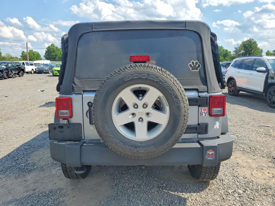 Продажа на аукционе авто 2018 Jeep Wrangler Jk, vin: 1C4HJWDG4JL826215, номер лота: 58847326