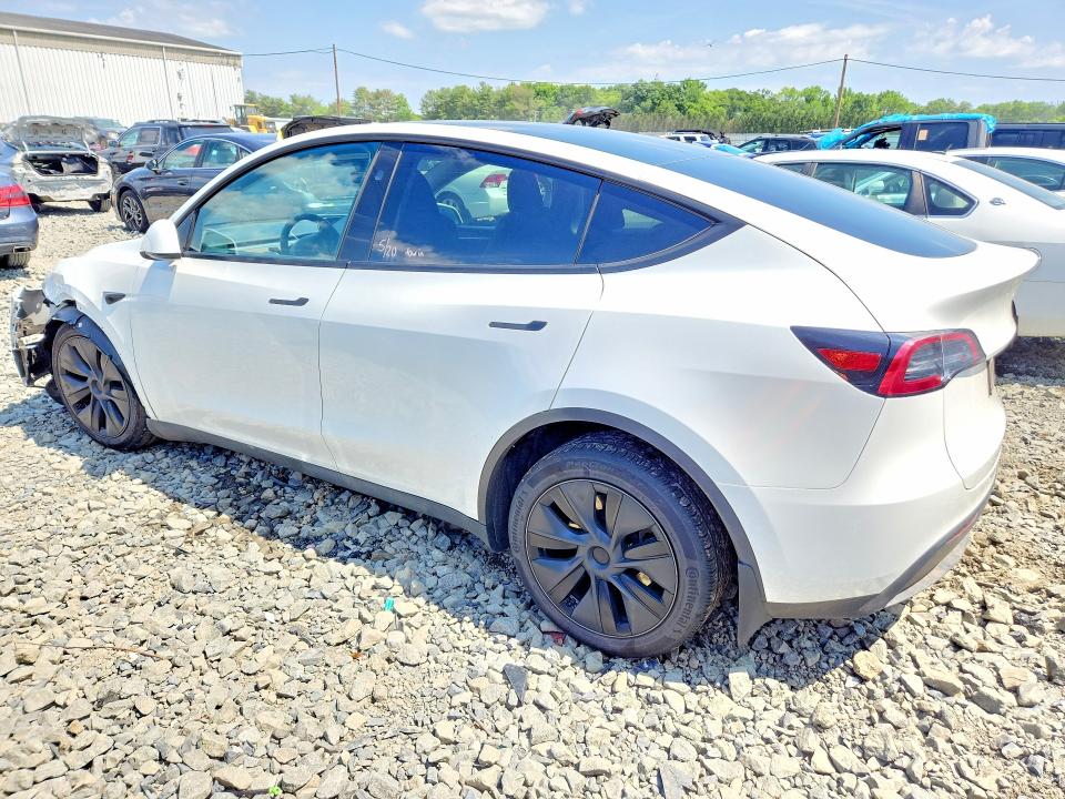 Продажа на аукционе авто 2024 Tesla Model Y, vin: 7SAYGAEE5RF182904, номер лота: 57573016