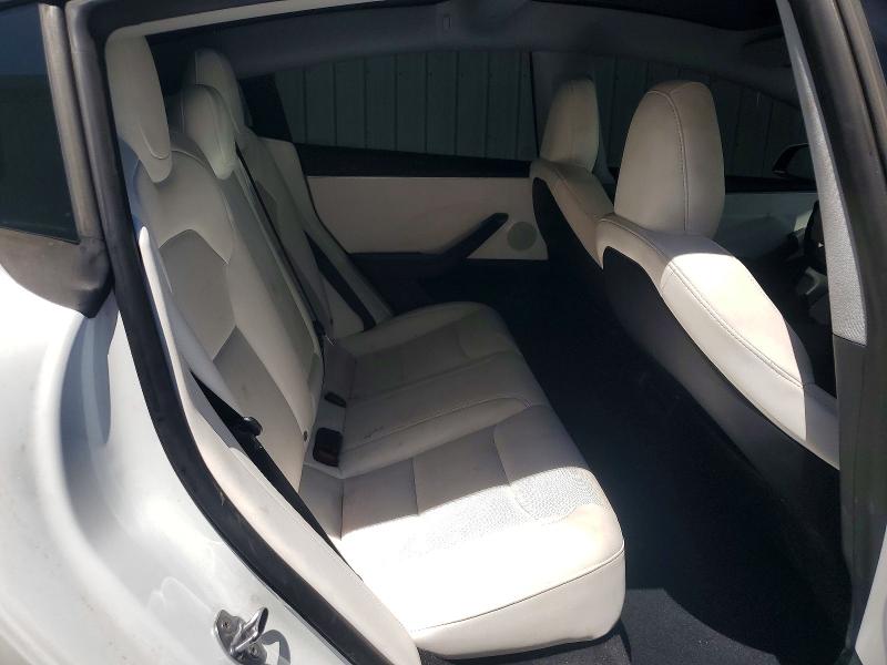Продажа на аукционе авто 2025 Tesla Model 3, vin: 5YJ3E1EB2SF933773, номер лота: 85454755
