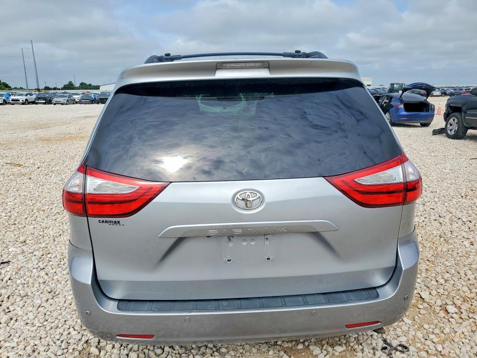 2015 Toyota Sienna მანქანა იყიდება აუქციონზე, vin: 5TDYK3DC1FS640307, აუქციონის ნომერი: 55992376