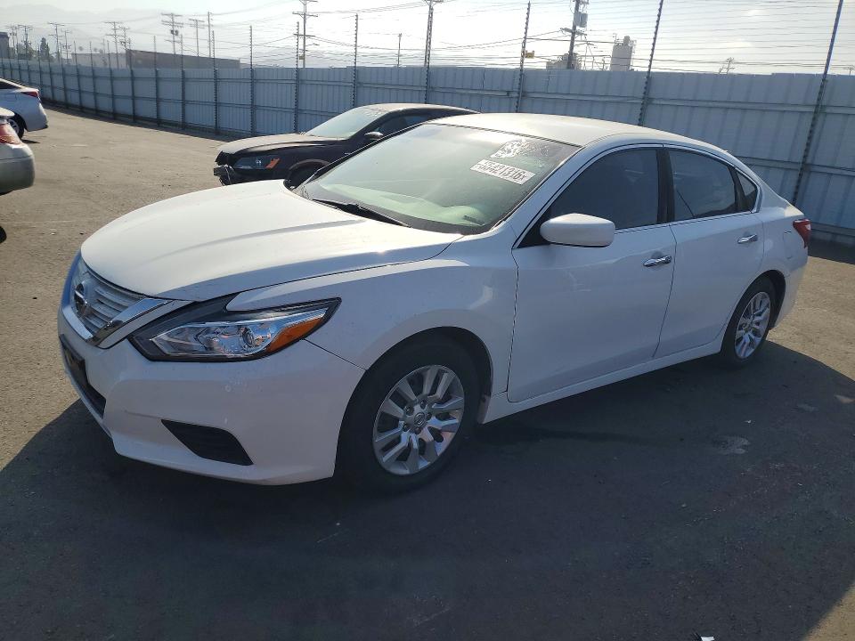 2016 Nissan Altima მანქანა იყიდება აუქციონზე, vin: 1N4AL3AP2GC228847, აუქციონის ნომერი: 55421316