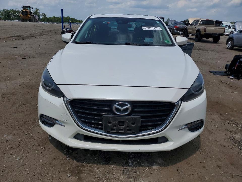 Продажа на аукционе авто 2018 Mazda 3, vin: 3MZBN1W34JM251326, номер лота: 57082916