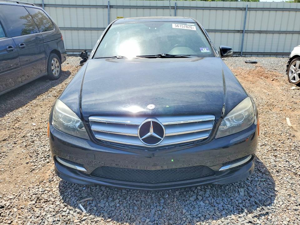 2011 Mercedes-benz 300c მანქანა იყიდება აუქციონზე, vin: WDDGF8BB3BR133950, აუქციონის ნომერი: 56157826