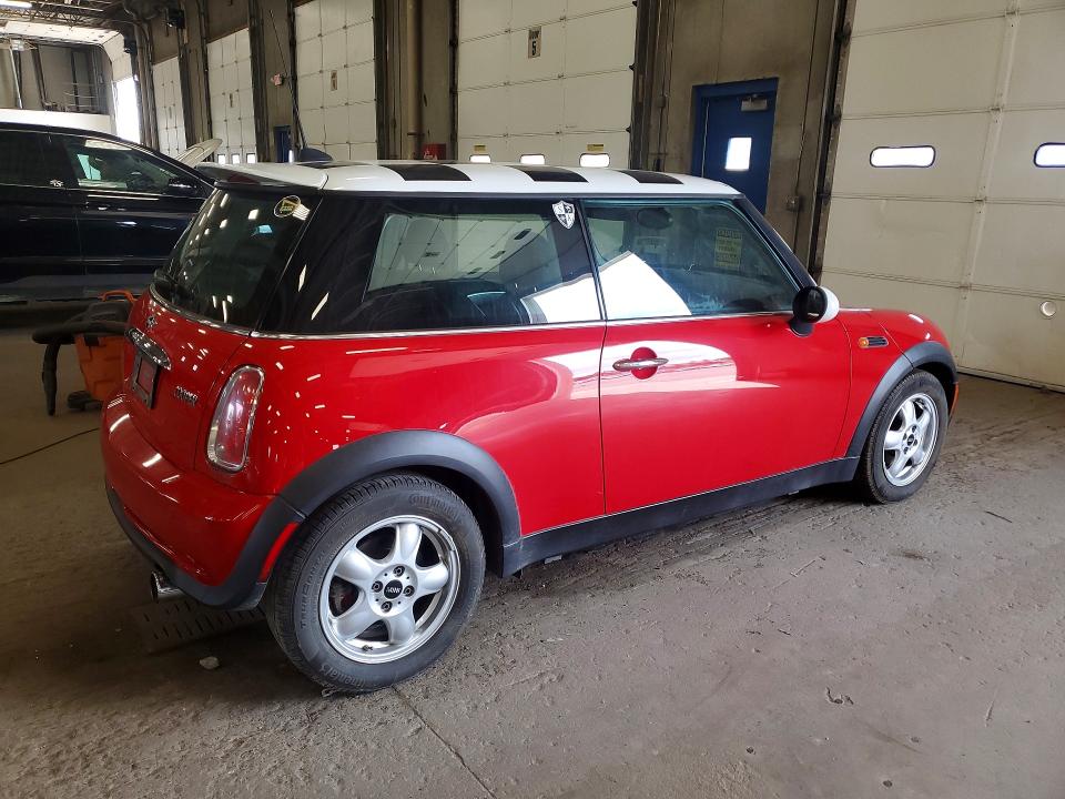 2006 Mini Cooper მანქანა იყიდება აუქციონზე, vin: WMWRC33586TK68614, აუქციონის ნომერი: 57560616