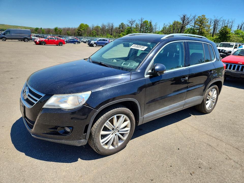 55360976 :رقم المزاد ، WVGBV7AX8BW513099 vin ، 2011 Volkswagen Tiguan مزاد بيع
