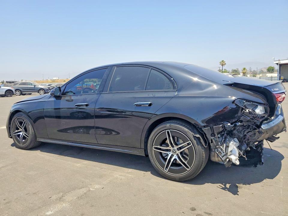 Продажа на аукционе авто 2026 Mercedes-benz E, vin: W1KLF4GB1TA202649, номер лота: 56533626