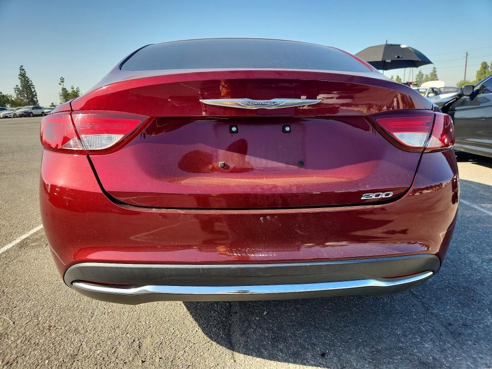 56185256 :رقم المزاد ، 1C3CCCAB5FN542684 vin ، 2015 Chrysler 200 مزاد بيع