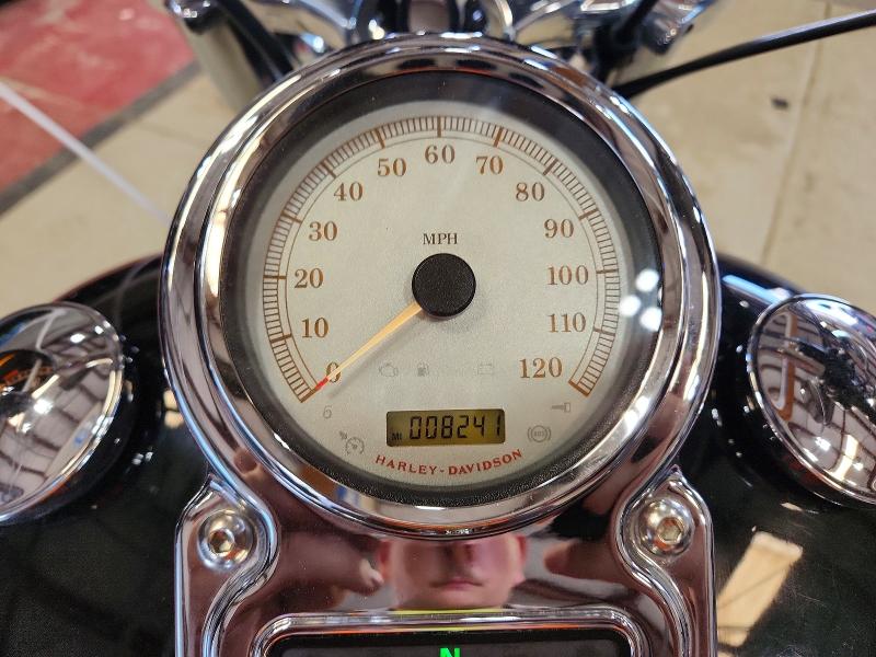 57659566 :رقم المزاد ، 1HD1GY414AC327839 vin ، 2010 Harley-davidson Fxdf مزاد بيع
