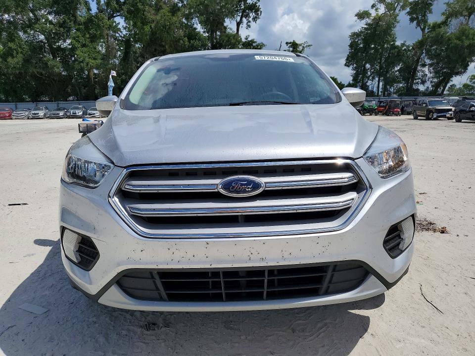 2019 Ford Escape მანქანა იყიდება აუქციონზე, vin: 1FMCU0GDXKUC00823, აუქციონის ნომერი: 57204766