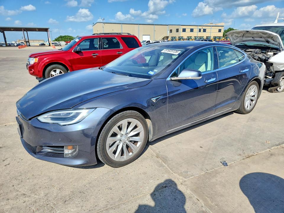 Aukcja sprzedaży 2018 Tesla Model S, vin: 5YJSA1E28JF300202, numer aukcji: 51925126