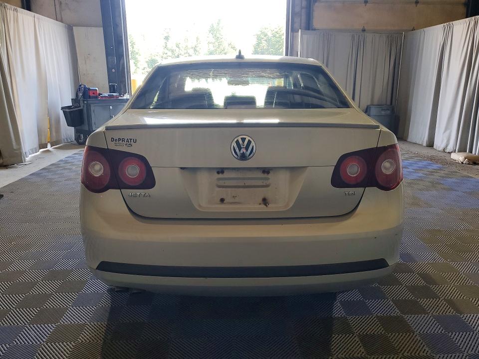 58273716 :رقم المزاد ، 3VWRL7AJ0AM171292 vin ، 2010 Volkswagen Jetta مزاد بيع