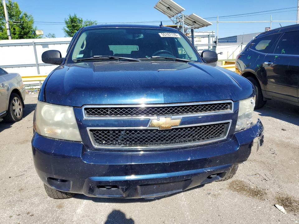 55707176 :رقم المزاد ، 1GNFK16307J235960 vin ، 2007 Chevrolet Suburban مزاد بيع