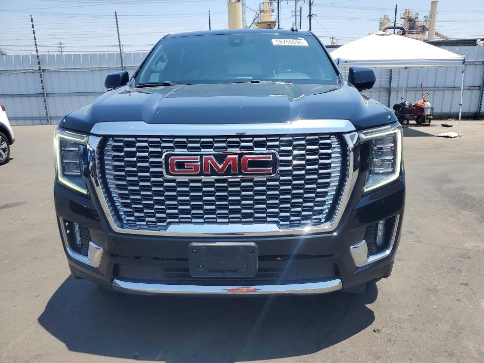 58760696 :رقم المزاد ، 1GKS1GKD3MR366412 vin ، 2021 Gmc Yukon Xl مزاد بيع