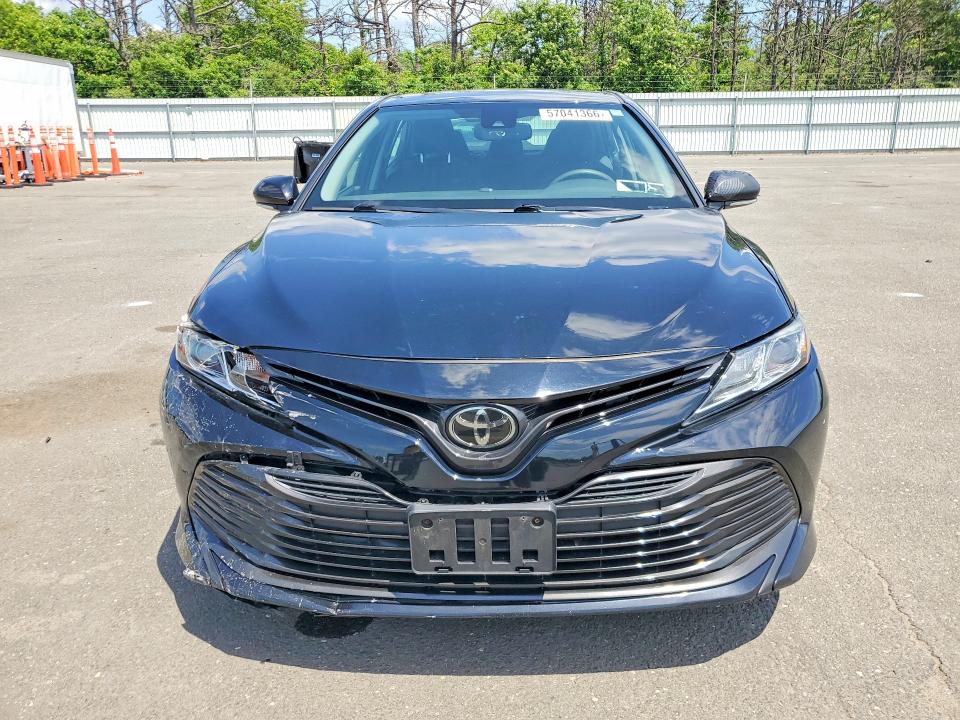 Auction sale of the 2019 Toyota Camry, vin: 4T1B11HK1KU763637, lot number: 57041366