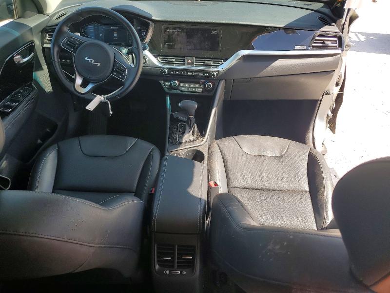 2022 Kia Niro მანქანა იყიდება აუქციონზე, vin: KNDCE3LC9N5546361, აუქციონის ნომერი: 57856616