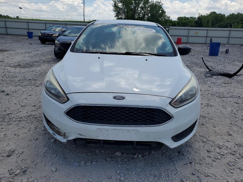 2017 Ford Focus მანქანა იყიდება აუქციონზე, vin: 1FADP3E26HL327091, აუქციონის ნომერი: 59160906