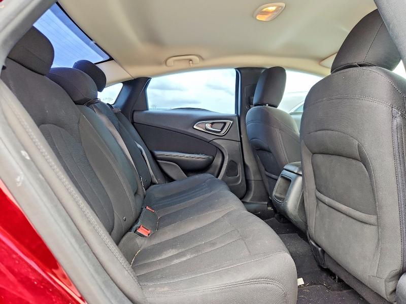 2015 Chrysler 200 მანქანა იყიდება აუქციონზე, vin: 1C3CCCAB1FN575259, აუქციონის ნომერი: 53643696