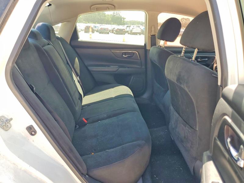 2015 Nissan Altima მანქანა იყიდება აუქციონზე, vin: 1N4AL3AP3FN890634, აუქციონის ნომერი: 54512986