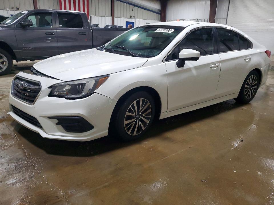 57599186 :رقم المزاد ، 4S3BNAF68K3037746 vin ، 2019 Subaru Legacy مزاد بيع