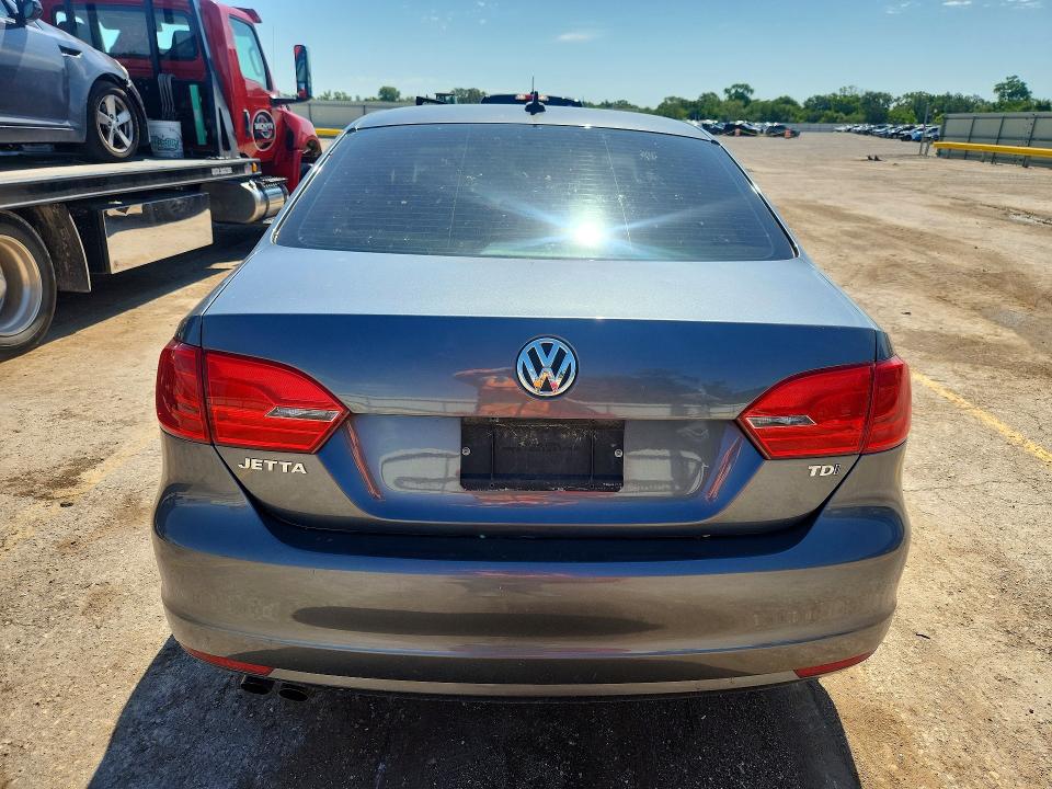 Продажа на аукционе авто 2013 Volkswagen Jetta, vin: 3VWLL7AJ8DM430072, номер лота: 57432796