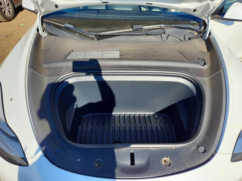 54710496 :رقم المزاد ، 5YJYGDEEXMF092736 vin ، 2021 Tesla Model Y مزاد بيع