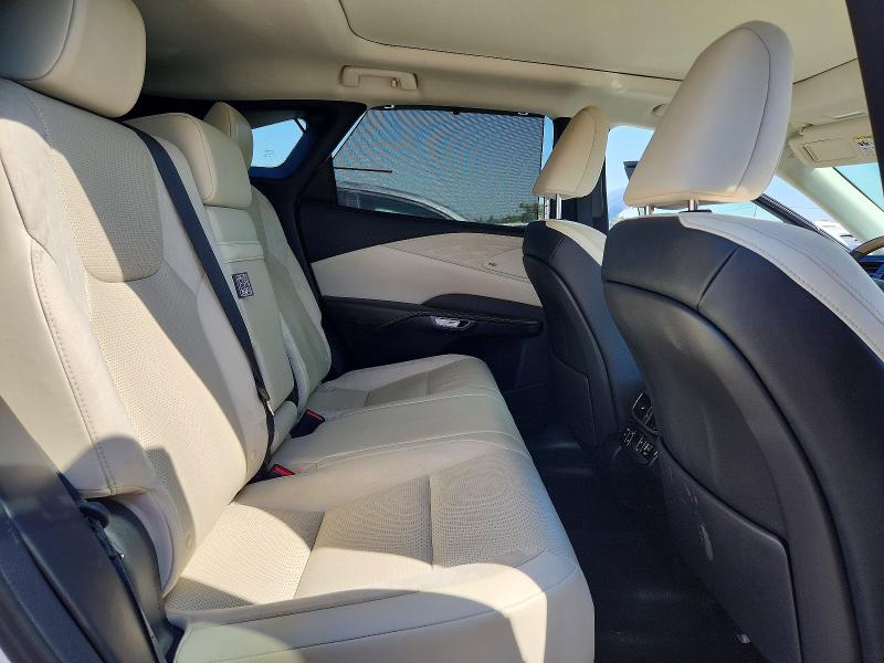 57548516 :رقم المزاد ، 2T2BBMCAXPC013946 vin ، 2023 Lexus Rx 350h مزاد بيع