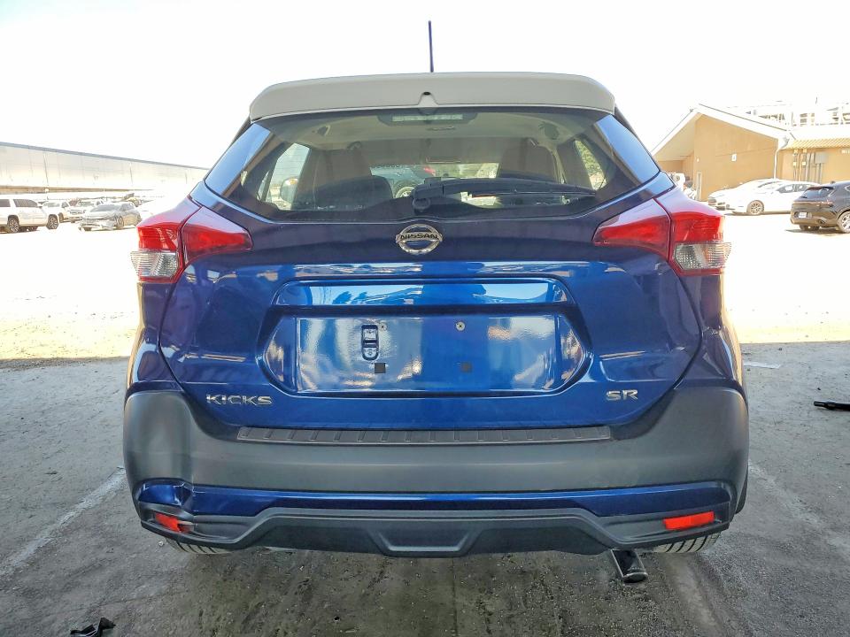 Продажа на аукционе авто 2018 Nissan Kicks, vin: 3N1CP5CU9JL532326, номер лота: 58059546
