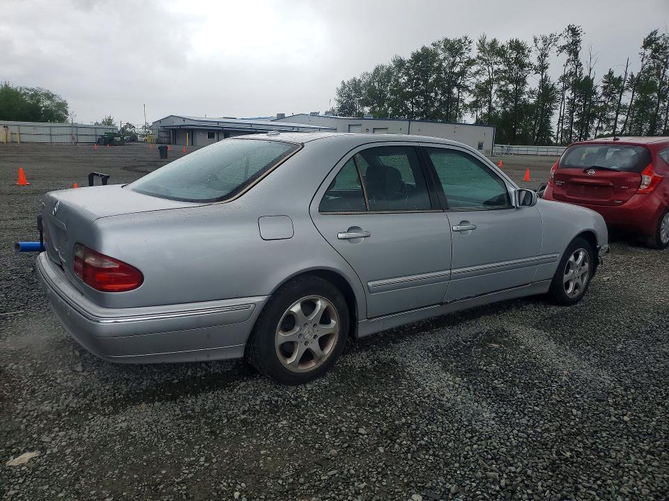 Продажа на аукционе авто 2002 Mercedes-benz E, vin: WDBJF65J82B477322, номер лота: 56285986