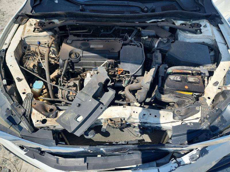 55751436 :رقم المزاد ، 1HGCR2F54GA037933 vin ، 2016 Honda Accord مزاد بيع