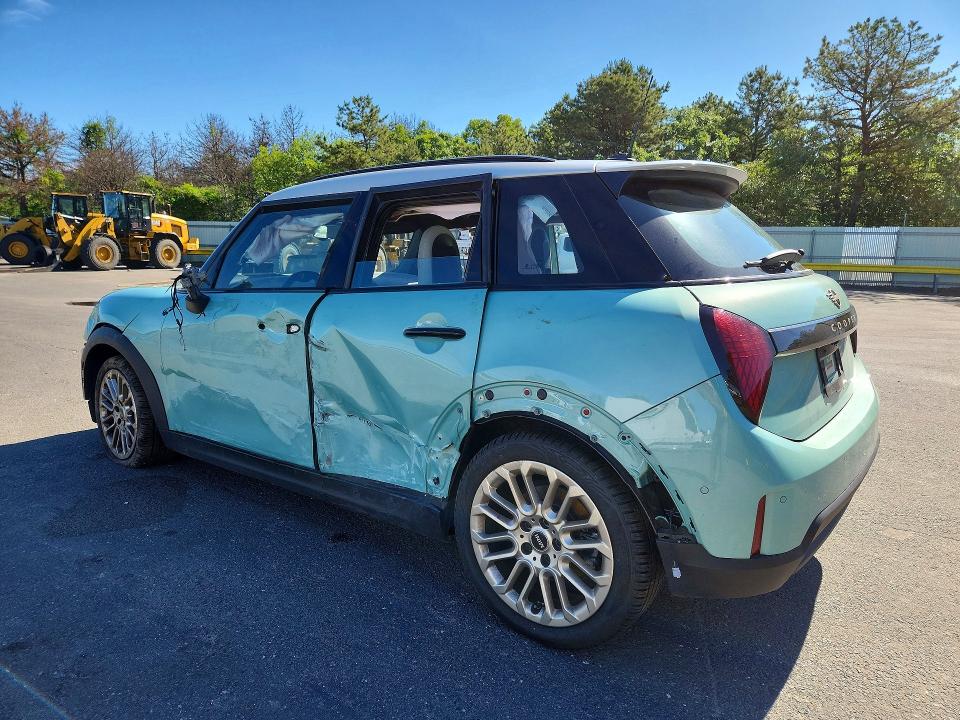 57252226 :رقم المزاد ، WMW53GD06T2Y03904 vin ، 2026 Mini Cooper مزاد بيع