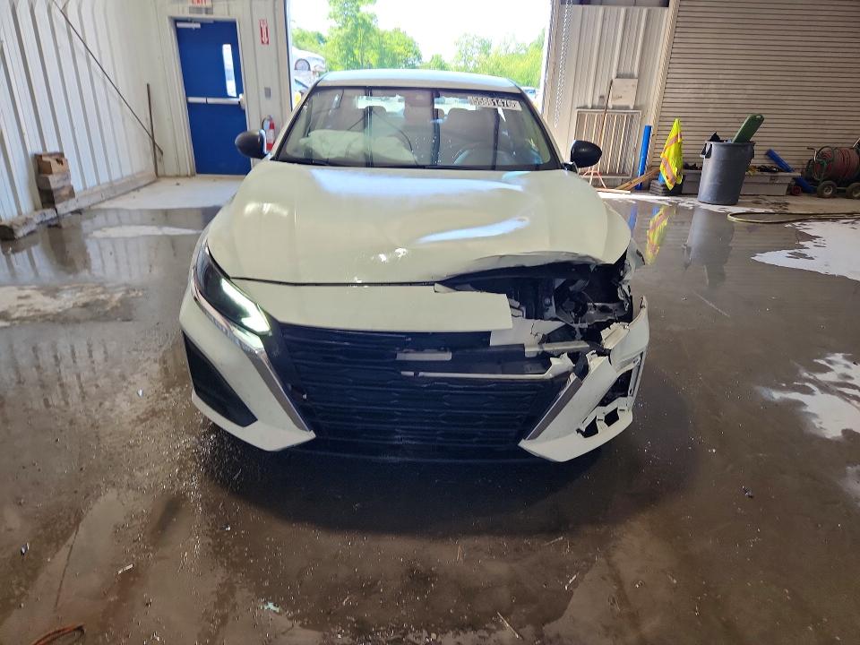55861476 :رقم المزاد ، 1N4BL4DV8SN375692 vin ، 2025 Nissan Altima مزاد بيع