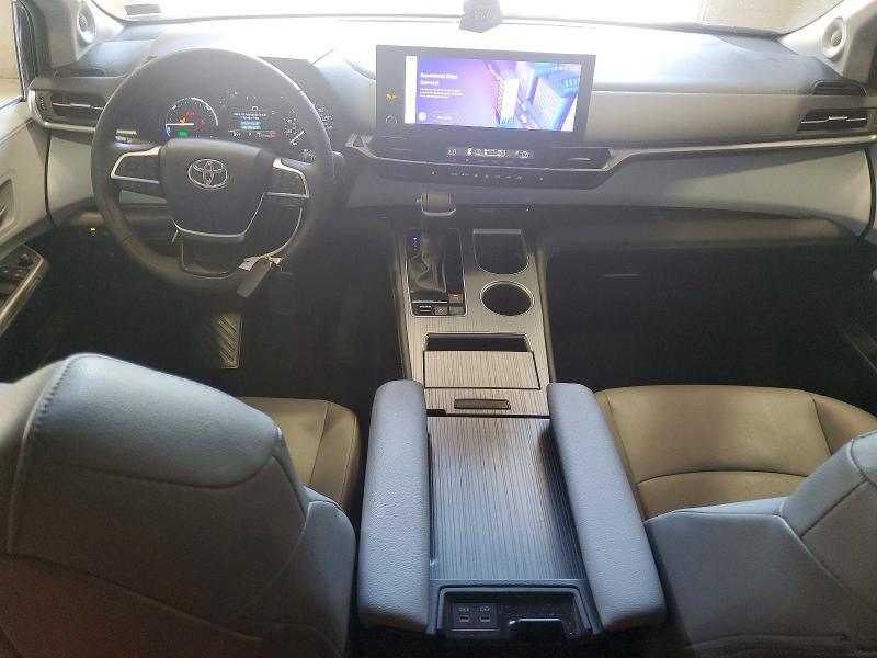 59272516 :رقم المزاد ، 5TDJSKFC1SS183274 vin ، 2025 Toyota Sienna مزاد بيع