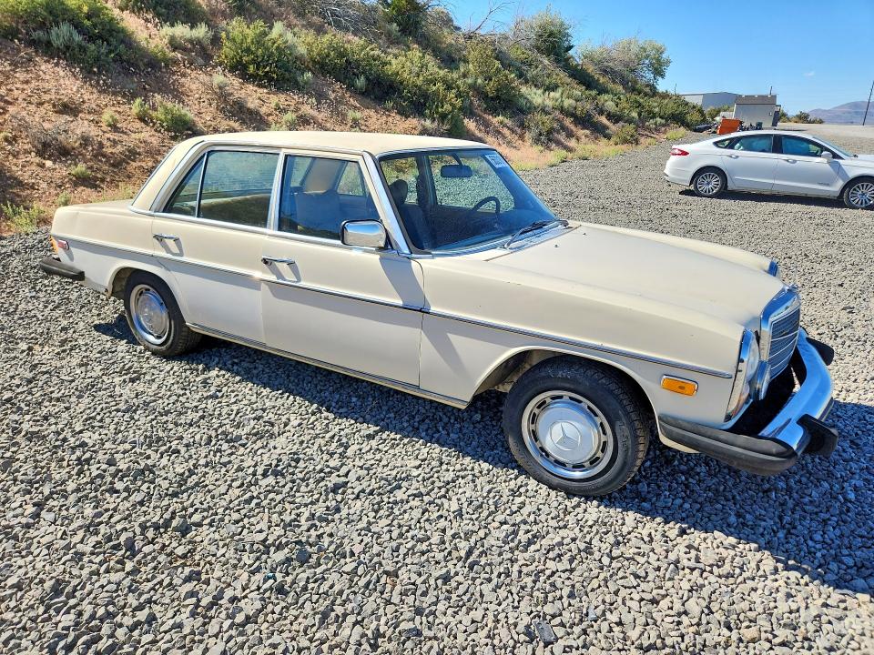 56331816 :رقم المزاد ، 11511412042351 vin ، 1976 Mercedes-benz Unknown مزاد بيع