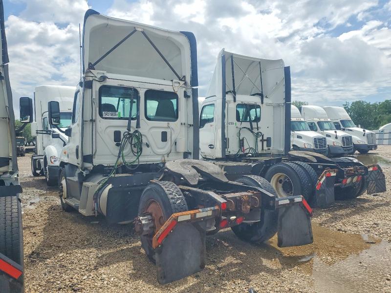 Продаж на аукціоні авто 2016 Freightliner Cascadia 113, vin: 3AKBGADV6GSHB2548, номер лоту: 54516656