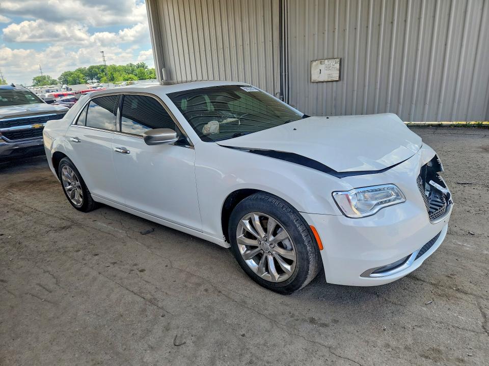 58233516 :رقم المزاد ، 2C3CCASG8FH792900 vin ، 2015 Chrysler 300c مزاد بيع