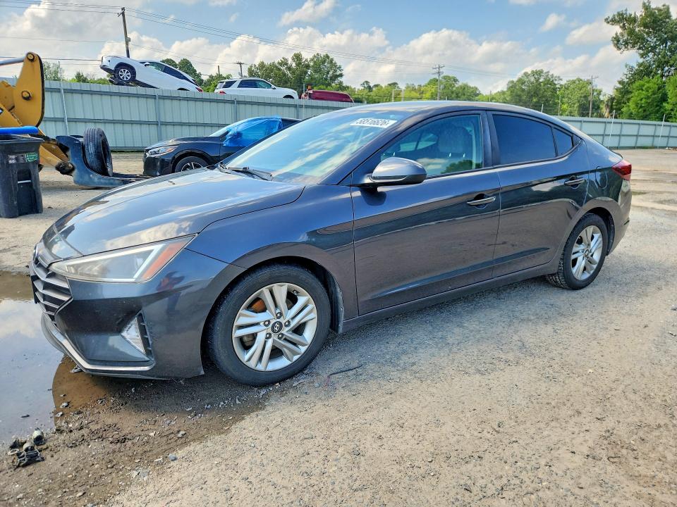 2020 Hyundai Elantra მანქანა იყიდება აუქციონზე, vin: 5NPD84LF5LH586770, აუქციონის ნომერი: 58516626
