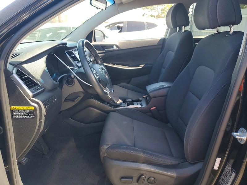56892366 :رقم المزاد ، KM8J33A28HU390696 vin ، 2017 Hyundai Tucson مزاد بيع