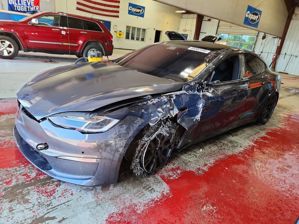 69382495 :رقم المزاد ، 5YJSA1E50NF470151 vin ، 2022 Tesla Model S مزاد بيع