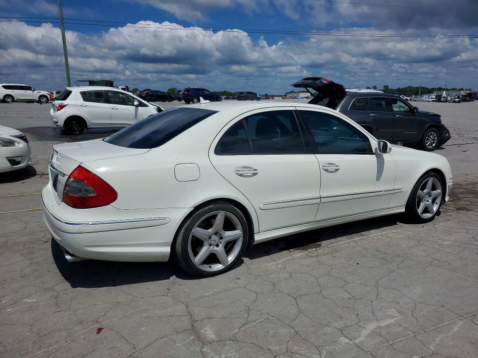57905106 :رقم المزاد ، WDBUF72X19B377343 vin ، 2009 Mercedes-benz E مزاد بيع