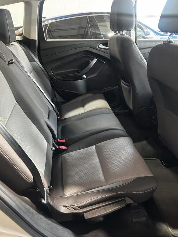 2017 Ford Escape მანქანა იყიდება აუქციონზე, vin: 1FMCU0GD5HUD87509, აუქციონის ნომერი: 58747006