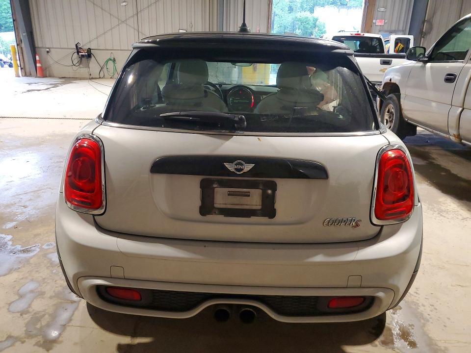 2014 Mini Cooper მანქანა იყიდება აუქციონზე, vin: WMWXM7C50ET987771, აუქციონის ნომერი: 56993626