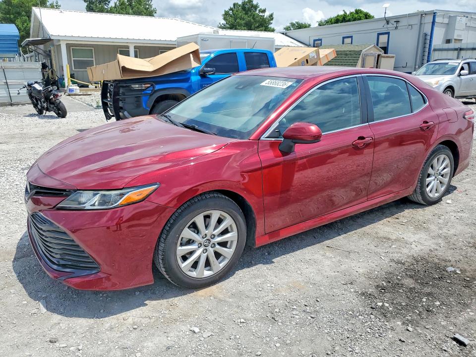 55868236 :رقم المزاد ، 4T1B11HK4KU844826 vin ، 2019 Toyota Camry مزاد بيع