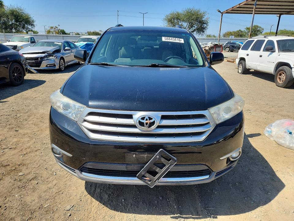 58845816 :رقم المزاد ، 5TDBK3EH3DS237474 vin ، 2013 Toyota Highlander مزاد بيع
