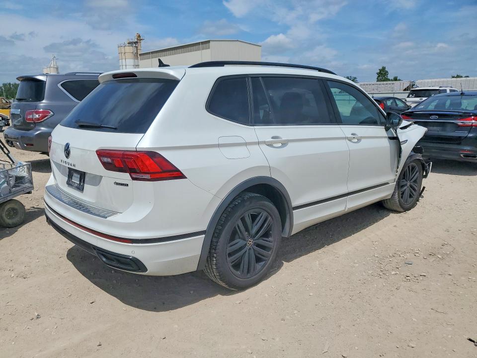 Продажа на аукционе авто 2022 Volkswagen Tiguan, vin: 3VV8B7AX3NM092924, номер лота: 56311746