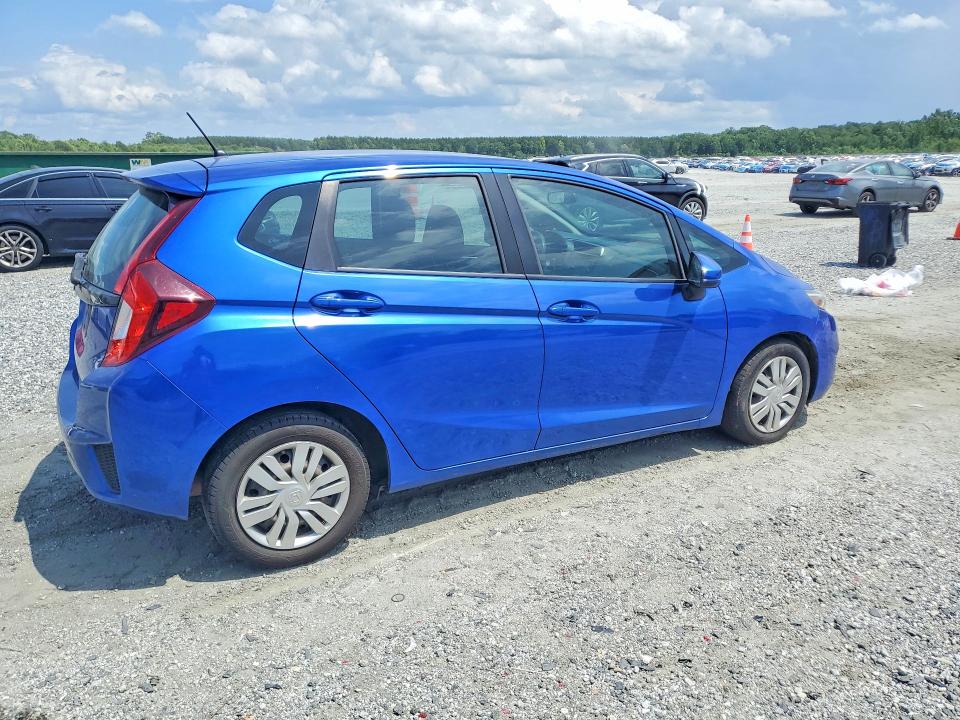 58105036 :رقم المزاد ، 3HGGK5G5XFM762007 vin ، 2015 Honda Fit مزاد بيع